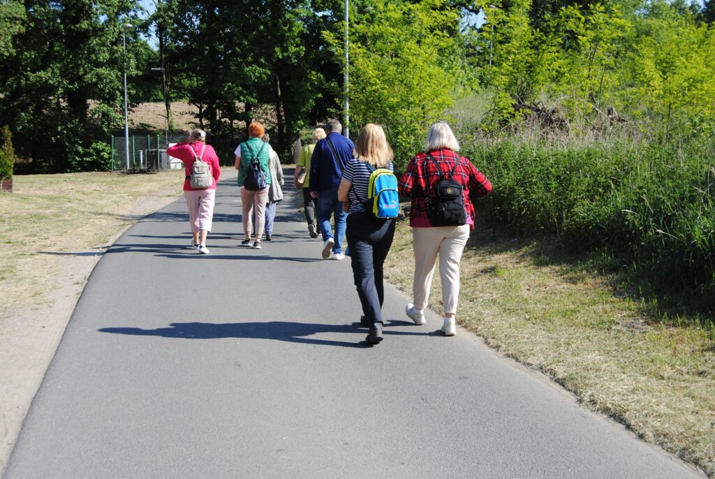 seniorzy na 3-dniowym rajdzie pieszym do Morynia