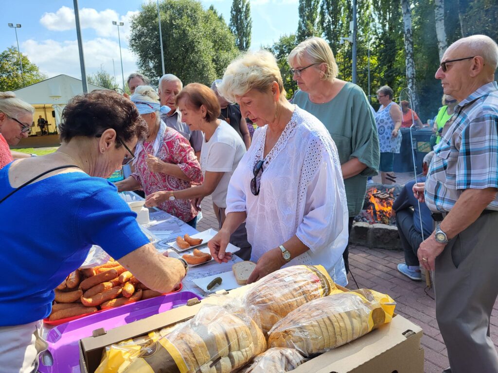 impreza plenerowa seniorów