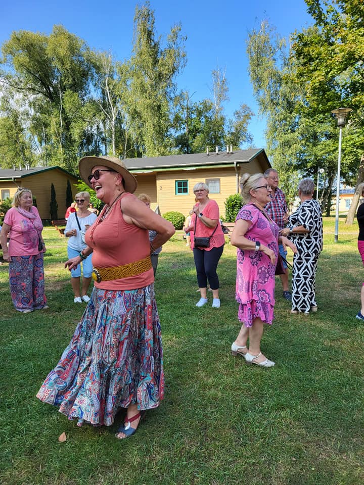 impreza plenerowa seniorów