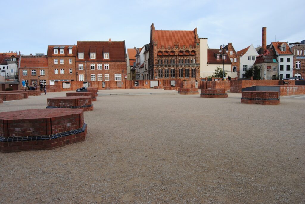 wycieczka autokarowa seniorów do Schwerin i Wismaru