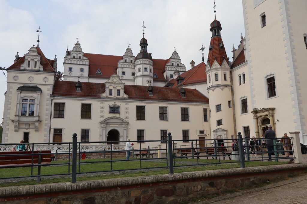 Fotorelacja z wycieczki autokarowej seniorów do Brandenburgii - wzdłuż Haweli 23 kwietnia 2025 r.
