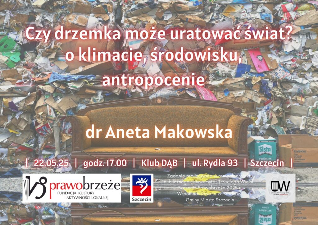 zdjęcie przedstawia kanapę ustawioną na wysypisku śmieci