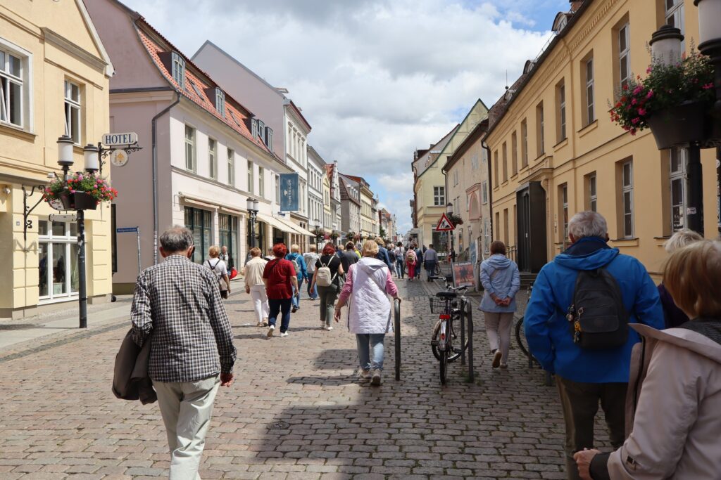 zdjęcie przedstawia uczestników wycieczki do Greifswaldu i Stralsundu