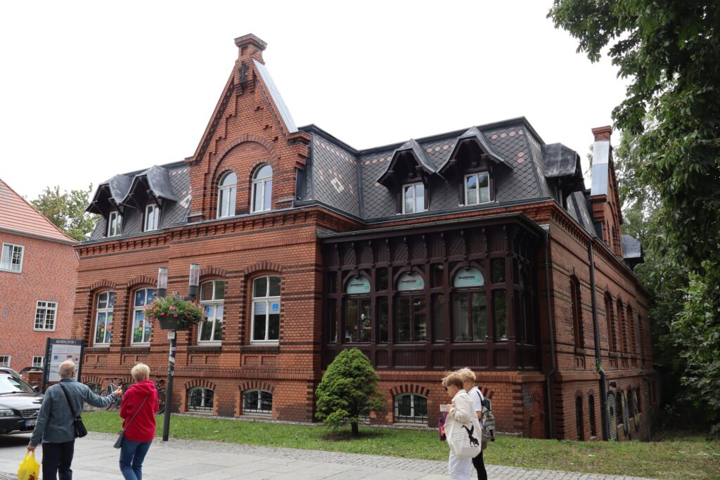 zdjęcie przedstawia uczestników wycieczki do Greifswaldu i Stralsundu