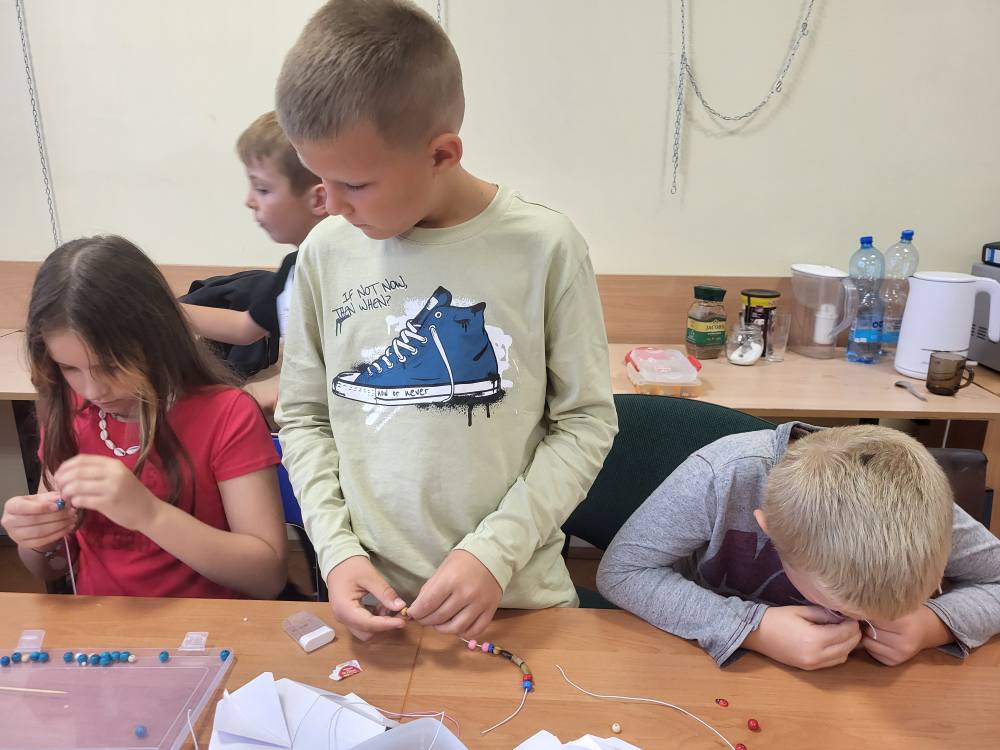 zdjęcie przedstawia uczestników "Aktywnych wakacji z Fundacją"