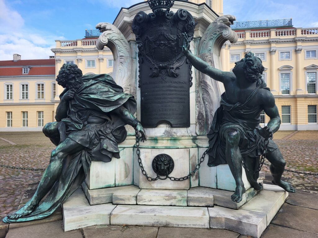 zdjęcie przedstawia pałac Charlottenburg